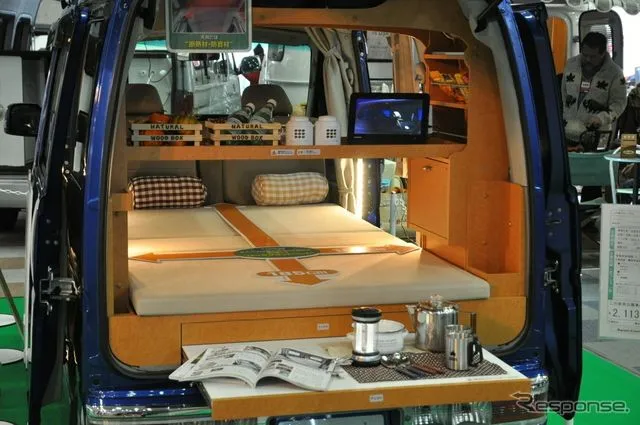 New Daihatsu Atrai Wagon - Camping Car Show 2014 - Sensasi 