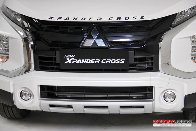 Mitsubishi Xpander Cross Hadir Lebih Mewah