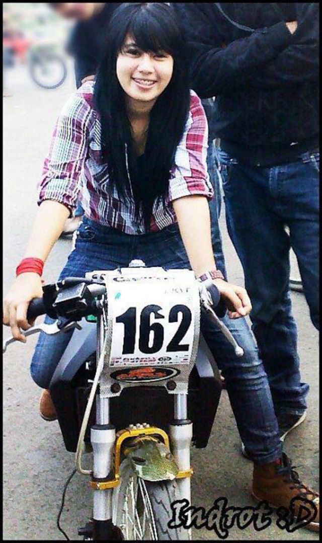 Para Lady Racer Cantik Asli Indonesia Part 2 Cewek cewek 