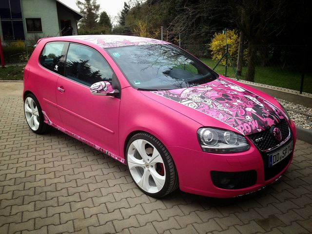 Pink VW Golf GTI - Bodyworks Feminim City Car Volkswagen 