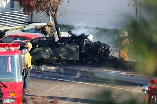 Porsche Carrera GT Paul Walker Pasca Kecelakaan - Foto ...