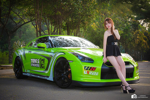 Sensualitas Model Nissan GTR35 Model cantik Miko Wong 