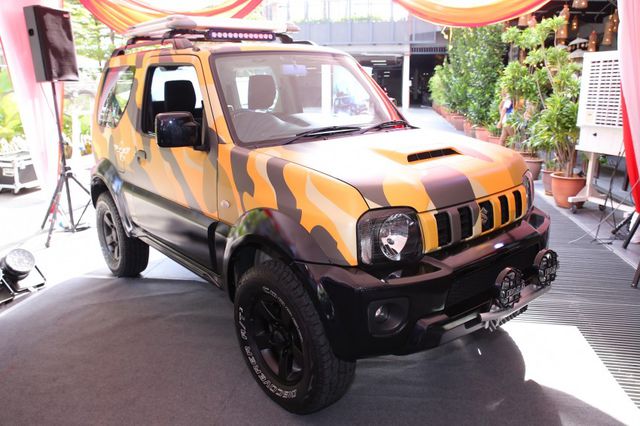 Gagahnya Suzuki Jimny 2015 Dihargai Rp 234 Jutaan 