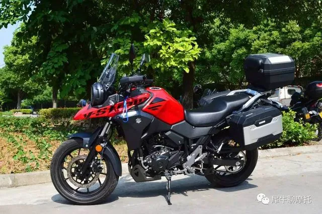 Suzuki V-Strom 250 - Motor Touring Suzuki V-Strom 250 