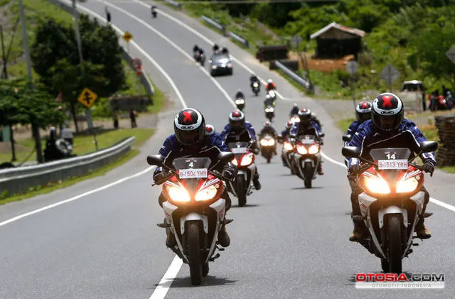 Test Ride Yamaha YZF R15 - Test Ride Yamaha R15 Sabang 