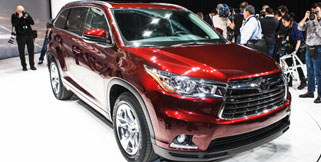 Toyota Highlander 2015 Limited Edition - Model SUV Terbaru 