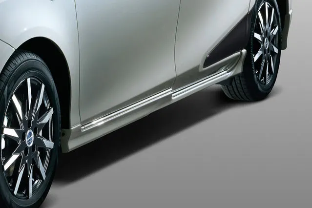 TRD Toyota Sienta 2015 - Busana TRD Sportivo MPV Terbaru 