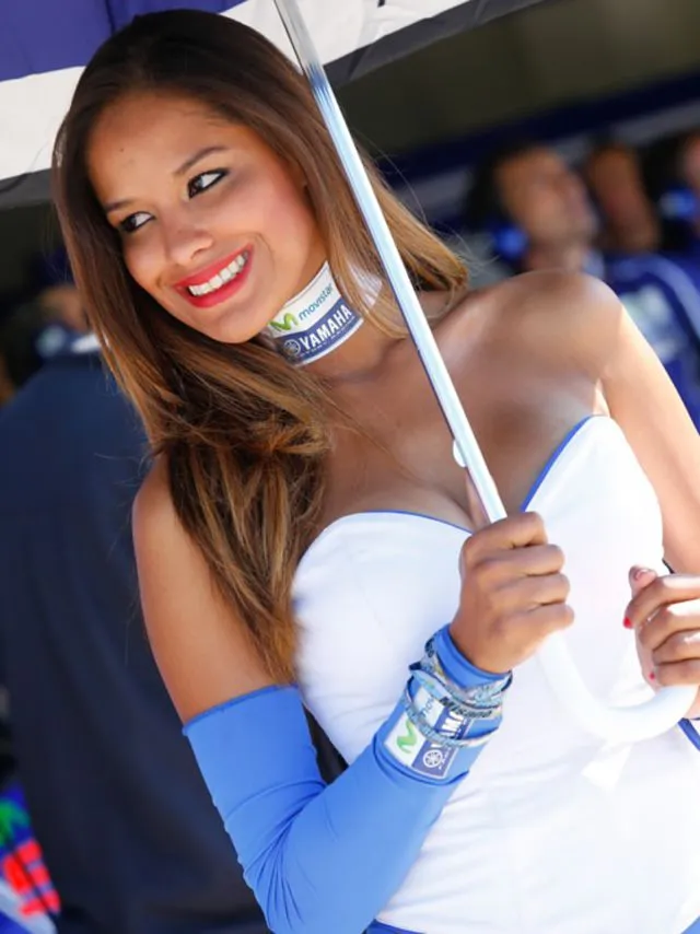 Umbrella Girls MotoGP San Marino 2014 - Paddock Girls 