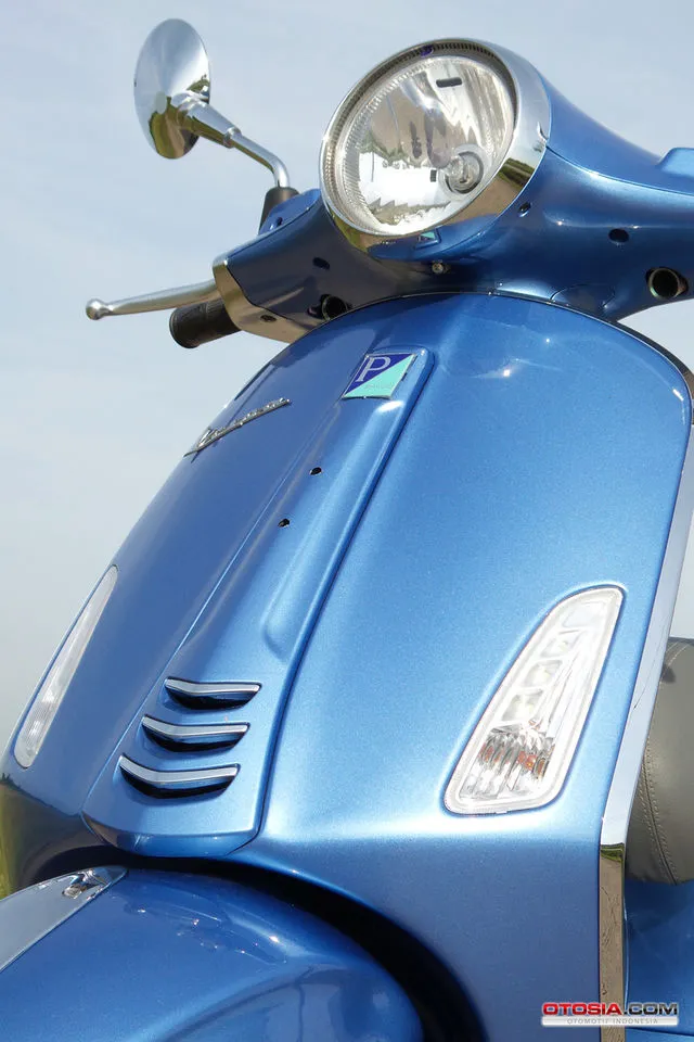 Vespa Primavera 150 Test Ride - Bodi Ramping Sempurnakan Handling