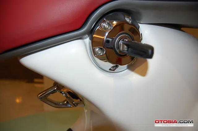 Vespa Terbaru Super Cantik - Vespa Cantik Seharga Rp 146