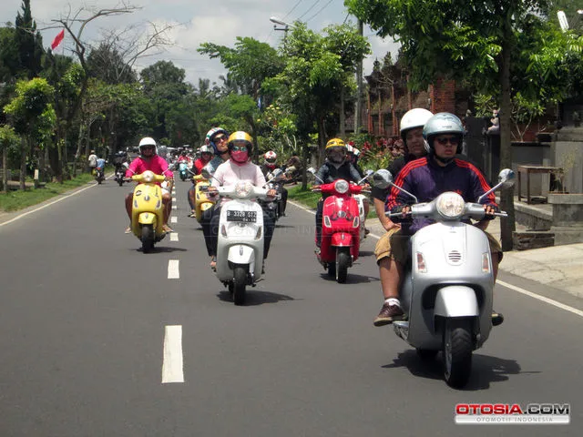 Vespa Weekender Vespanorama Bali - Konvoi Bareng Vespa 