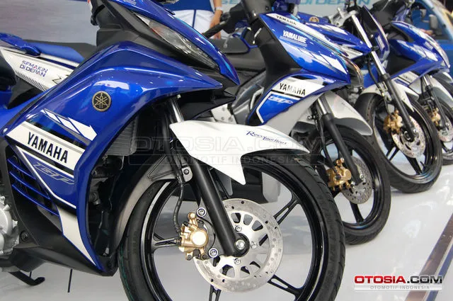 Yamaha Edisi Spesial MotoGP Livery - Yamaha Tampil Beda 