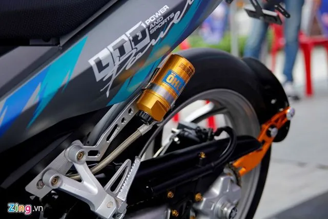 Yamaha Jupiter MX King 150 Modifikasi ala Lamborghini SV 