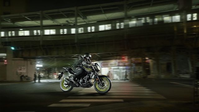 Yamaha MT-03 Night Fluo - Tampilan Segar Yamaha MT-03 