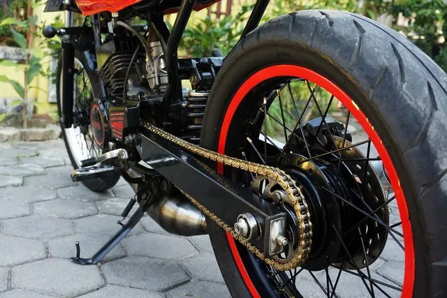 Yamaha RX-King 2004 Cafe Racer - Tampilan Beda RX-King 