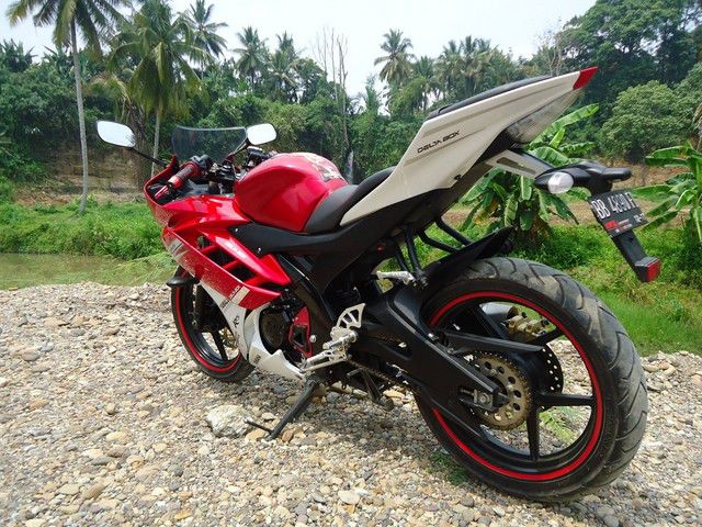 Upgrade Vixion Datangkan Fairing R15 Dari India  Otosia.com