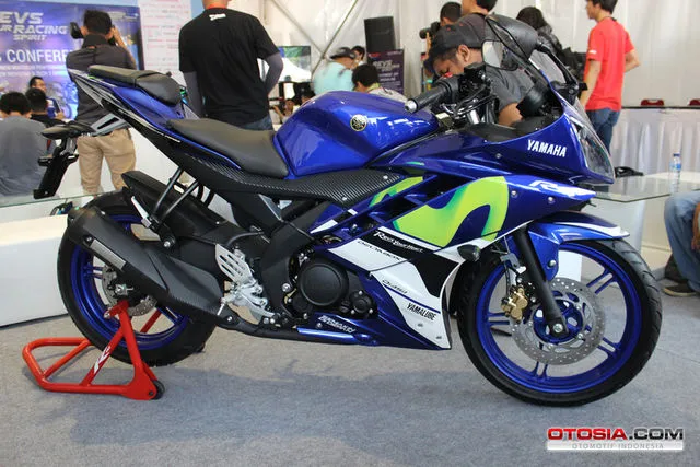 Yamaha YZF r15 2015