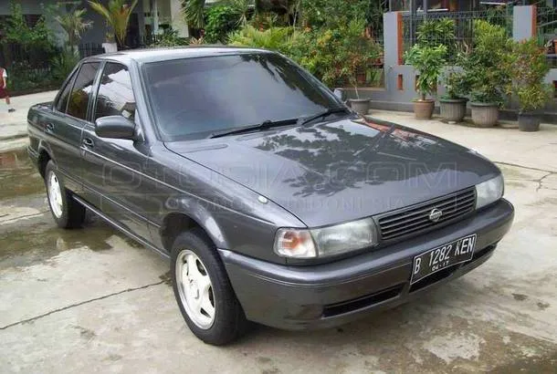 Jual Mobil Nissan Sentra Genesis Bensin 1996 Jakarta Timur Otosia Com