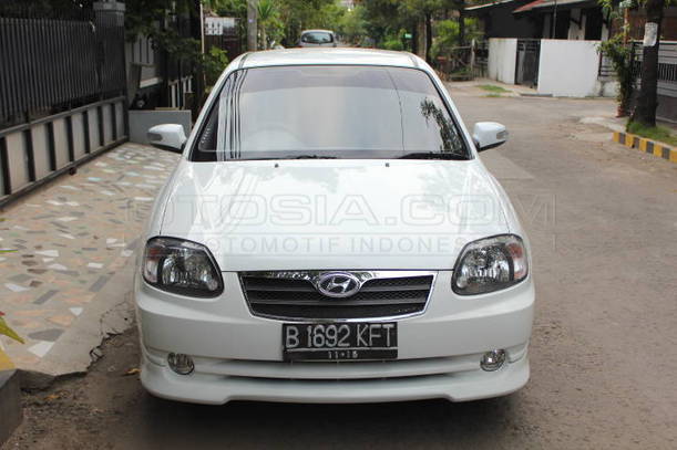 Jual Mobil Hyundai Avega Gx Bensin 2010 Bekasi Otosia Com