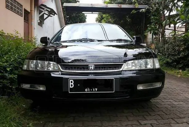 Jual Mobil Honda Accord Cielo 2 2 Bensin 1997 Jakarta Selatan Otosia Com