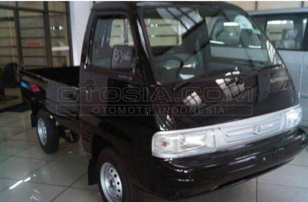 Jual Mobil Suzuki Carry Futura 1 5 Pick Up Bensin 2015 Malang Otosia Com