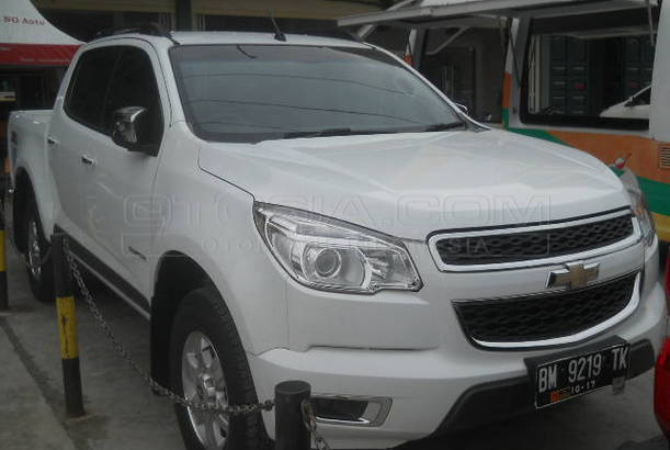 Jual Mobil Chevrolet Colorado Ltz 2 5 Solar 2012 Pekanbaru