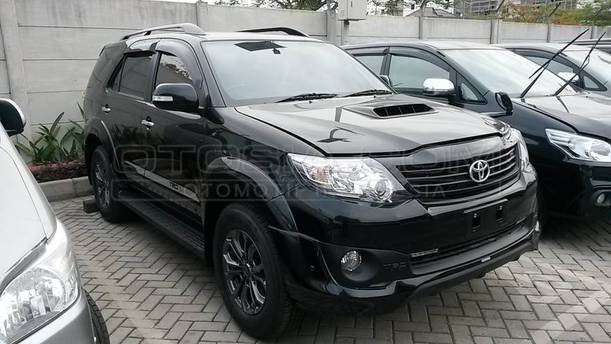 Jual Mobil Toyota Fortuner New Fortuner 2 5 G Trd Diesel Solar 2015 Jakarta Utara Otosia 