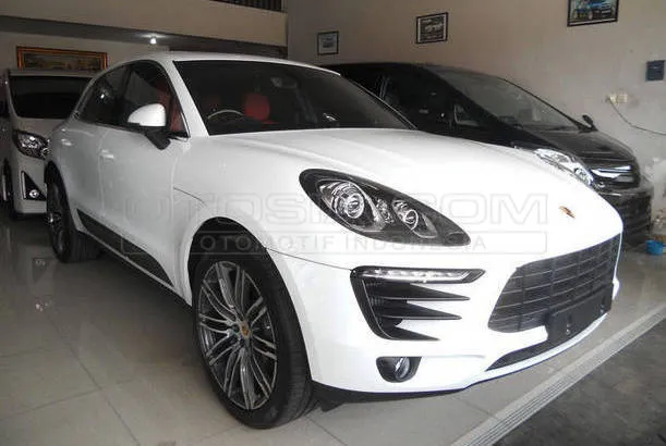 Jual Mobil Porsche Macan S Bensin 2015 Jakarta Utara Otosia Com