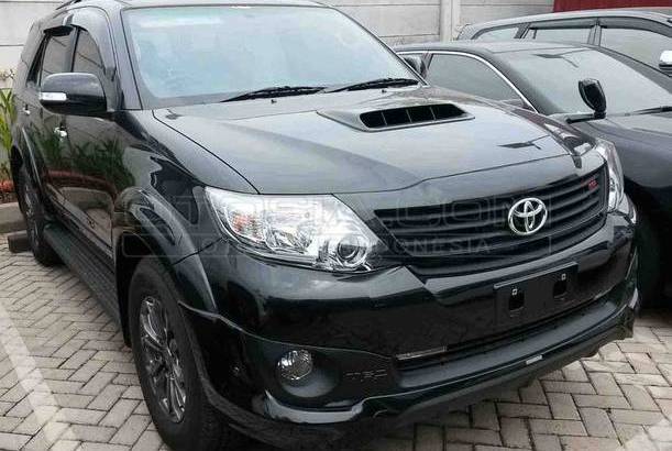 Jual Mobil  Toyota Fortuner  NEW FORTUNER  2 5 G TRD DIESEL 