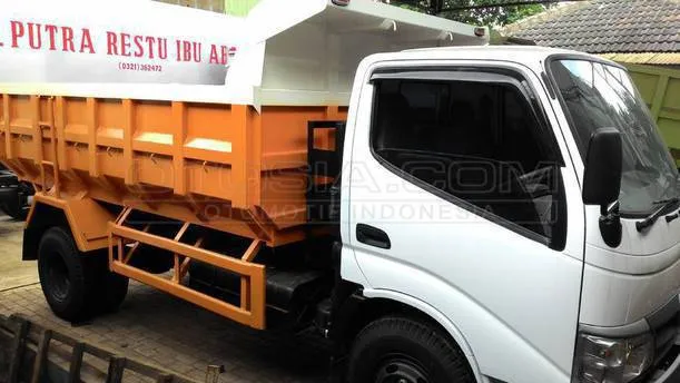 Jual Mobil Toyota Dyna Rino 130 Ht Euro 2 Solar 2015 Jakarta Utara Otosia Com