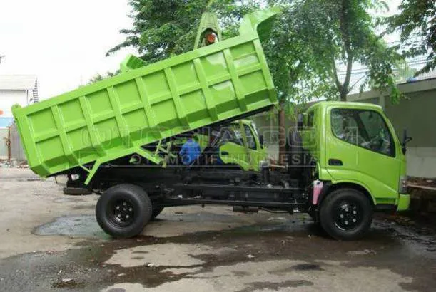 Jual Mobil Hino Dutro 130 HD Solar 2022 Surabaya Jual Mobil Hino Dutro 130 HD Solar 2022 Surabaya