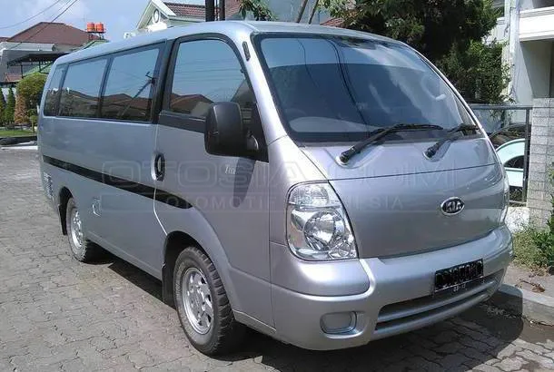Jual Mobil Kia Travello Diesel Solar 2010 Semarang Otosia Com
