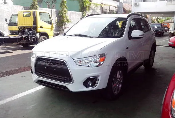 Jual Mobil Mitsubishi Outlander New Sport Px Bensin 2017 Malang Otosia Com