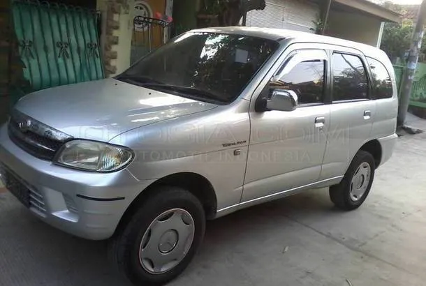 Jual Mobil Daihatsu Taruna 1 5 Cl Efi Bensin 2006 Bekasi Otosia Com