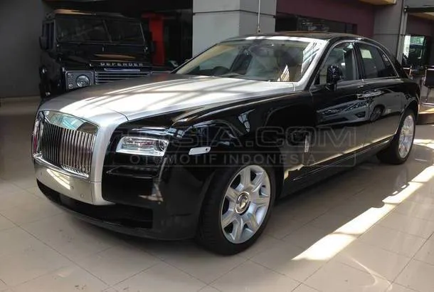 Jual Mobil Rolls Royce Ghost Ghost Bensin 2016 Jakarta Selatan Otosia Com