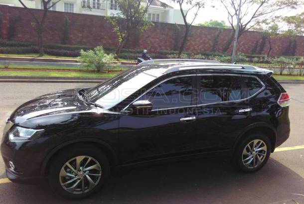 Jual Mobil Nissan X Trail All New Xt 2 5 Bensin 17 Jakarta Timur Otosia Com