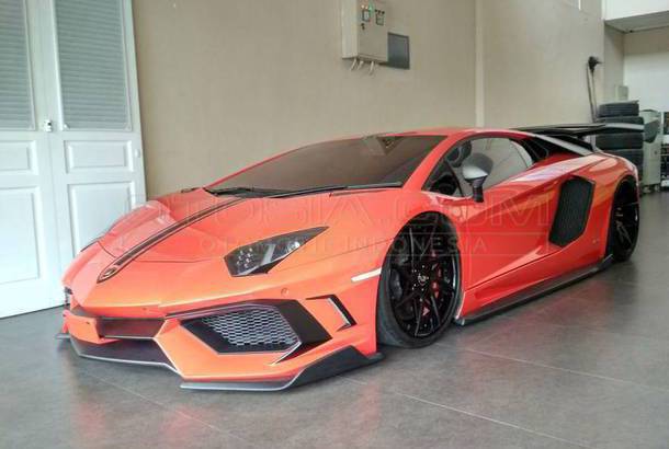 Jual Mobil Lambhini Aventador Lp700 4 Roadster Bensin 2012 Jakarta Selatan Otosia 