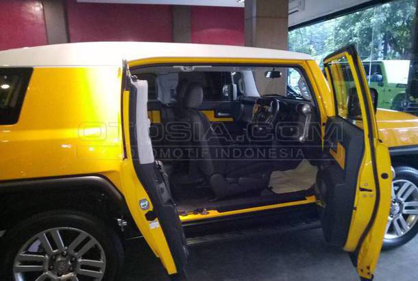 Jual Mobil Toyota Fj Cruiser 4x4 Bensin 2018 Jakarta Selatan