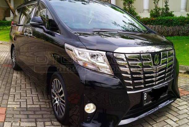 Jual Mobil Toyota Alphard 2 4 X Bensin 17 Tangerang Otosia Com