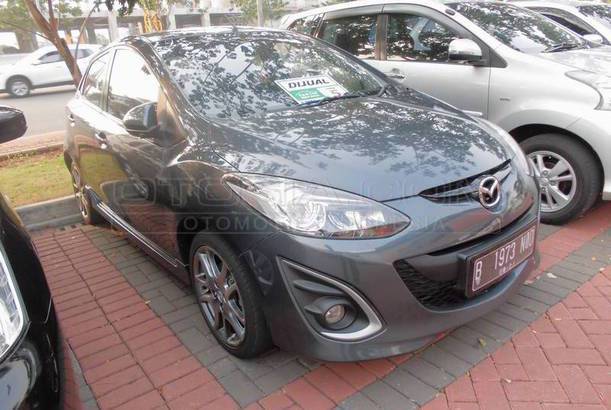 Jual Mobil Mazda 2 Rz Bensin 13 Tangerang Otosia Com