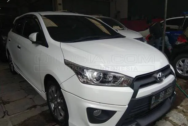 Jual Mobil Toyota Yaris Trd Sportivo Bensin 2014 Bandung Otosia 