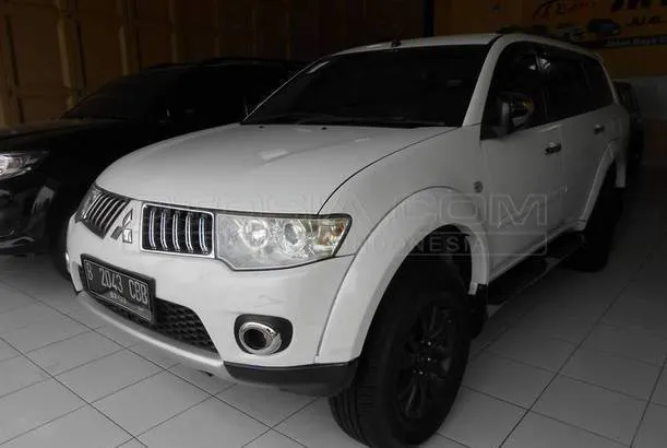 Jual Mobil Mitsubishi Pajero Super Exceed 2 4 Bensin 2011 Tangerang Otosia Com