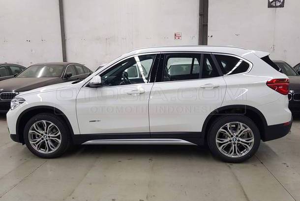 Jual Mobil Bmw X1 Sdrive 18i Xline Bensin 2019 Jakarta Utara Otosia Com