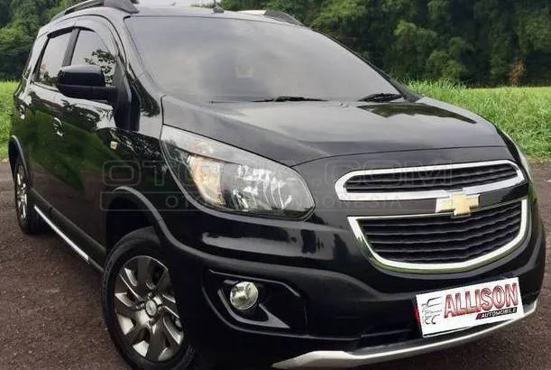 Jual Mobil Chevrolet Spin Spin Activ 1 5 Bensin 2015 Jakarta Selatan Otosia Com