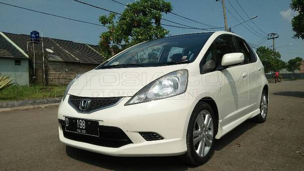 Honda Jazz Di Denpasar Mobil Honda Jazz 2010 Denpasar Bekas Mitula Mobil