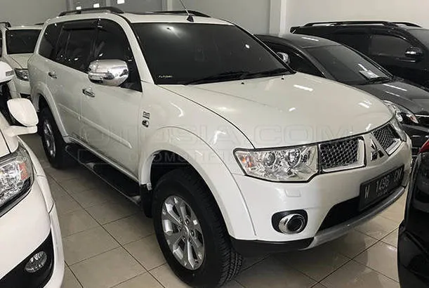 Jual Mobil Mitsubishi Pajero Sport Dakar 4x2 Diesel Solar 2012 Malang Otosia Com