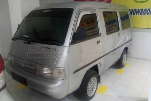 Jual Mobil Suzuki Carry Futura 1 5 Microbus Bensin 2009 Surabaya Otosia 