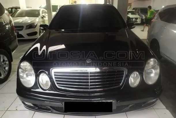 Jual Mobil Mercedes Benz E Class E 200 Avangarde Bensin 2005 Bandung Otosia Com Jual Mobil Mercedes Benz E Class E 200 Avangarde Bensin 2005 Bandung Otosia Com