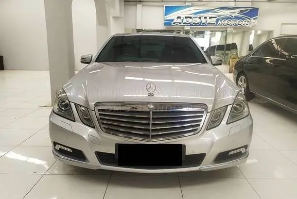 Jual Mobil Mercedes Benz E Class E 300 Bensin 2010 Bandung Otosia Com Jual Mobil Mercedes Benz E Class E 300 Bensin 2010 Bandung Otosia Com