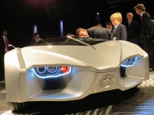 Supercar V12 Bucci Special